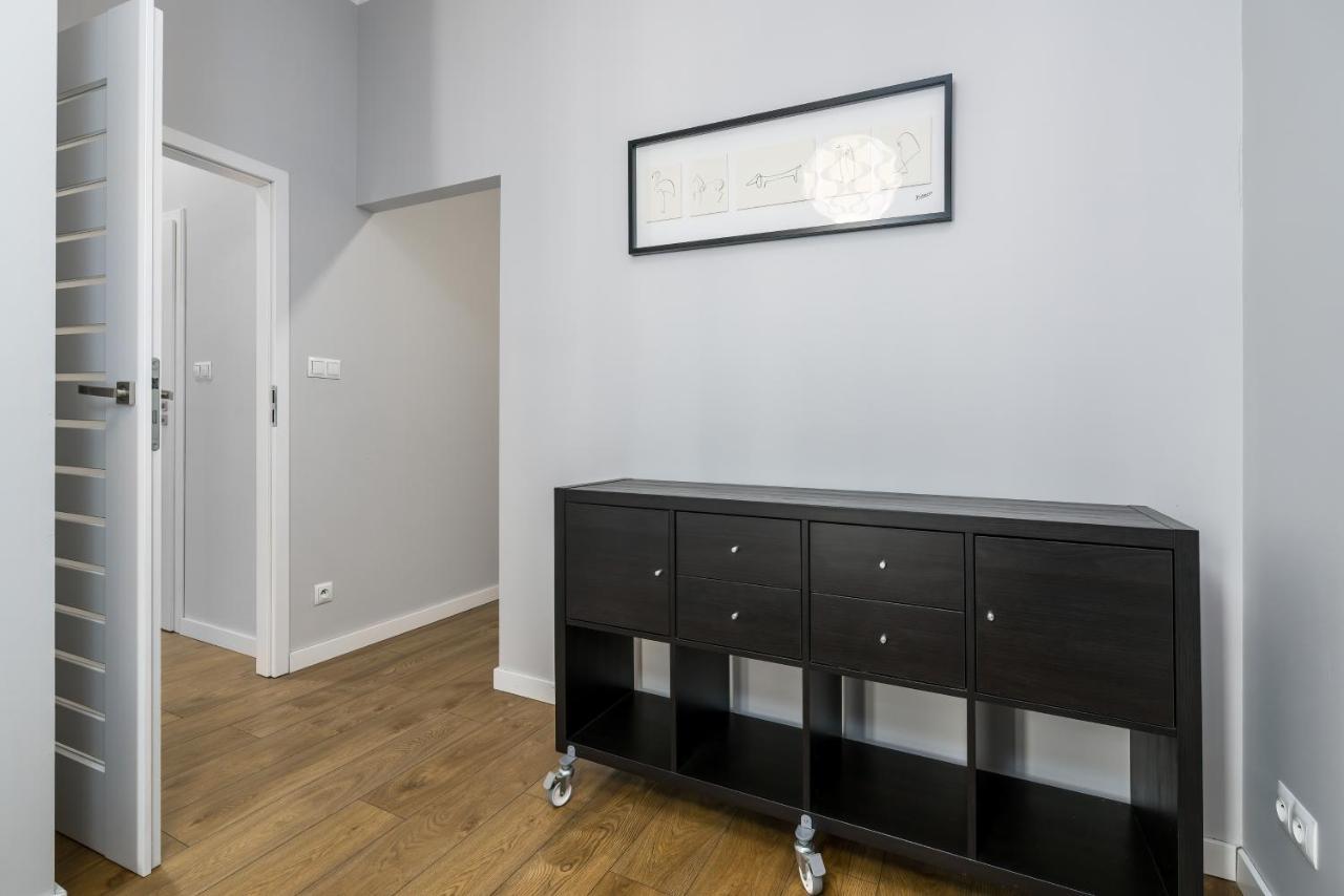 פוזנן Old Town Apartment Garbary By Noclegi Renters מראה חיצוני תמונה