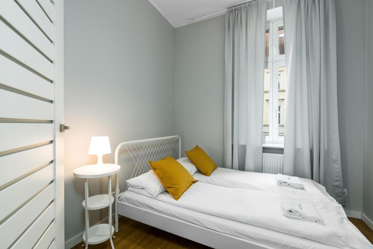 פוזנן Old Town Apartment Garbary By Noclegi Renters מראה חיצוני תמונה