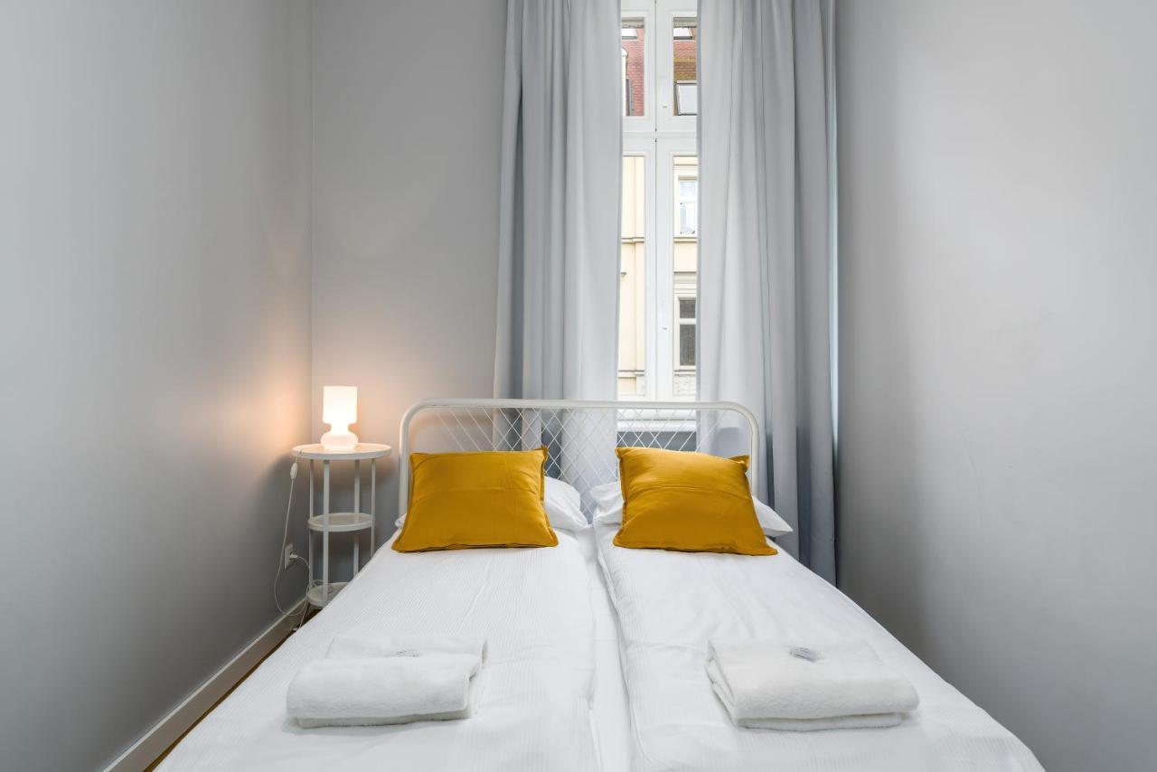 פוזנן Old Town Apartment Garbary By Noclegi Renters מראה חיצוני תמונה