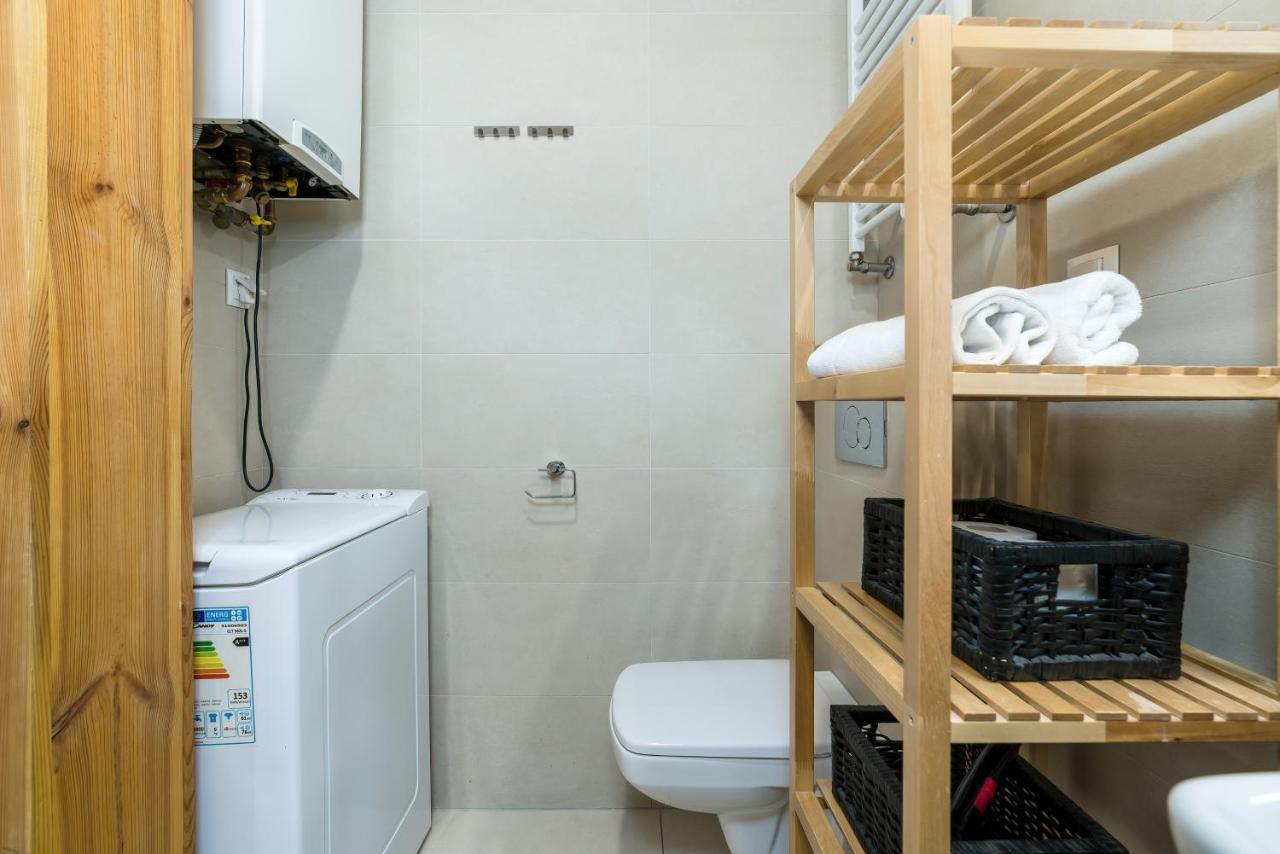 פוזנן Old Town Apartment Garbary By Noclegi Renters מראה חיצוני תמונה